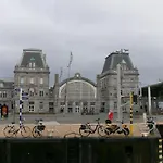 Kraaiberg Luxe 公寓